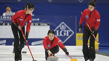 势均力敌 势均力敌